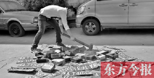 “老的哥”揭“黑車”猖獗原因，建議倒查假車牌、出租車使用機(jī)打發(fā)票