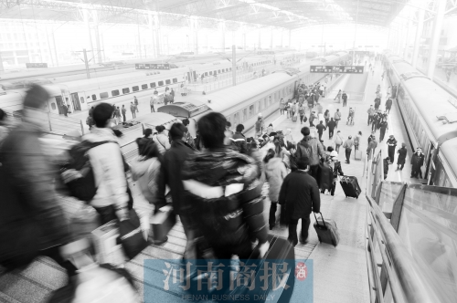 坐火車回家的小伙伴們，你們的票買到了嗎？