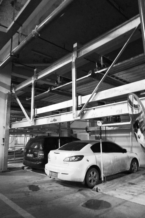 蘇荷立體式公共停車場去年12月開始使用，有384個車位。