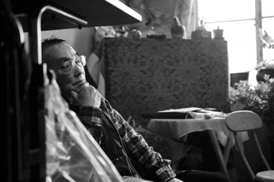 昨日，朱令父親吳承之說，這些年來他們一直在等待事件調(diào)查結(jié)果。新京報(bào)記者 王嘉寧 攝