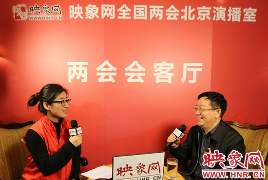 全國(guó)人大代表鄭永和做客映象網(wǎng)全國(guó)兩會(huì)北京直播室。