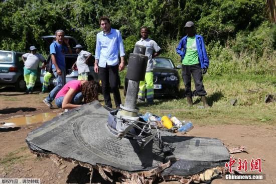 新發(fā)現(xiàn)的疑似馬航MH370殘骸。