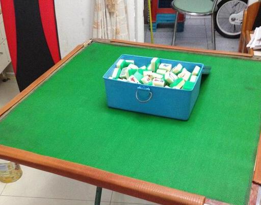 九旬老人癱倒在麻將桌 術(shù)后追問(wèn)何時(shí)能打