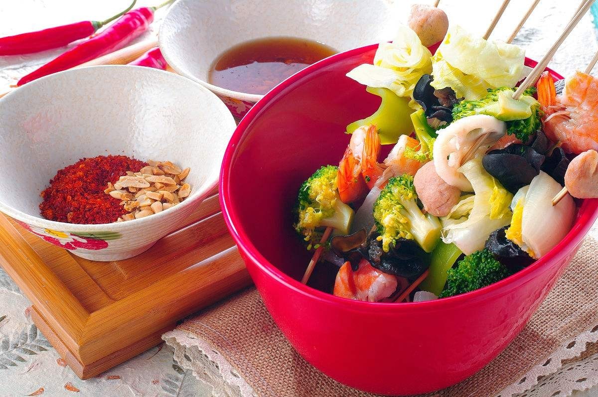 麻辣燙米線燒烤如何翻譯？有國(guó)家標(biāo)準(zhǔn)啦！