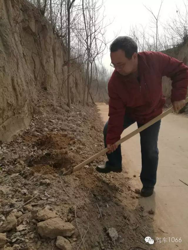 這大叔干起活也是很6呀！