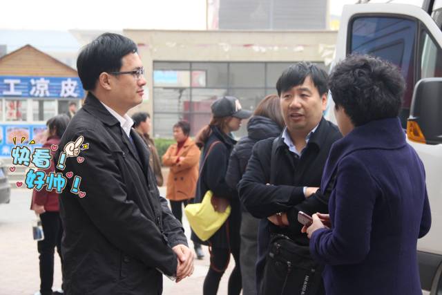 大BOSS徐紅曉總監(jiān)坐鎮(zhèn)，多方協(xié)調(diào)，HOLD住全場！