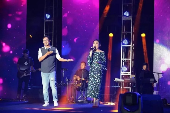 王騰霄、王曉序《制造浪漫》