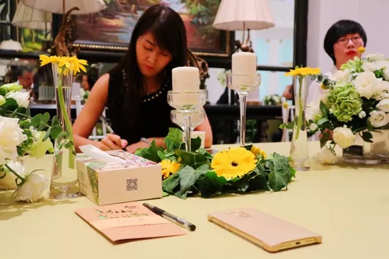 各位“小綠人”也把自己企業(yè)的問題通過卡片的形式，向劉東曉博士請教。