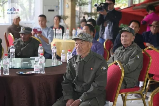 臺上展風采，臺下笑開懷