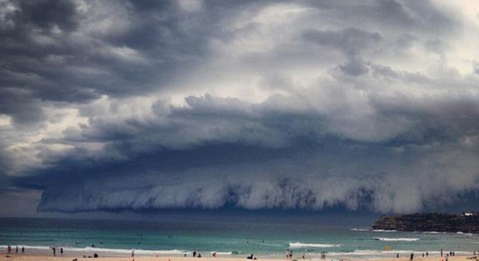 超10萬(wàn)次雷電襲擊布里斯班 電光沖天場(chǎng)面震撼 超10萬(wàn)次雷電襲擊布里斯班 電光沖天場(chǎng)面震撼