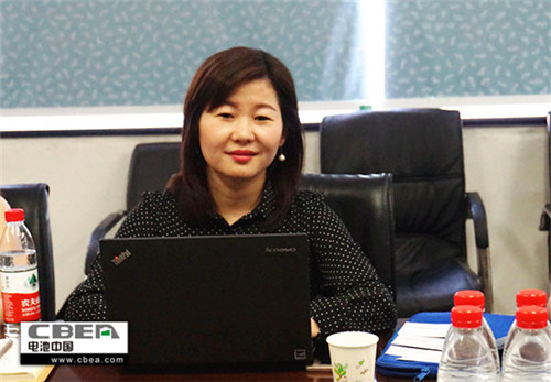 動(dòng)力電池應(yīng)用分會(huì)秘書長(zhǎng)、電池中國(guó)網(wǎng)CEO張雨參與座談交流