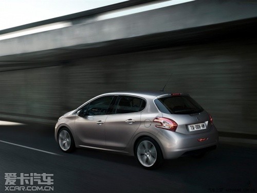 全新標(biāo)致208普通版車(chē)型