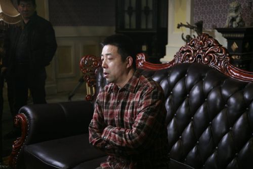 《大河兒女》導演安健接受媒體記者的訪問。