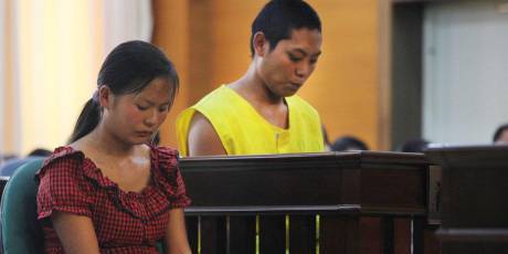 云南80后夫妻賣女 分贓不均丈夫報警