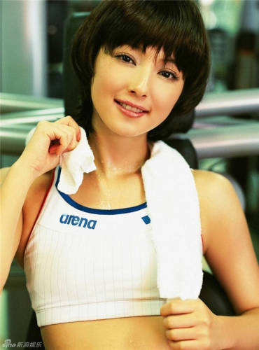 日本最美女星佐佐木希運(yùn)動(dòng)寫(xiě)真