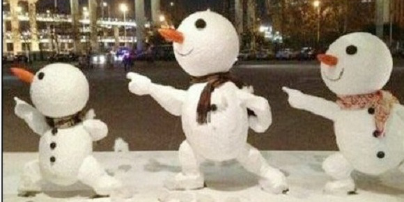 創(chuàng)意十足！日系列卡通雪人走紅