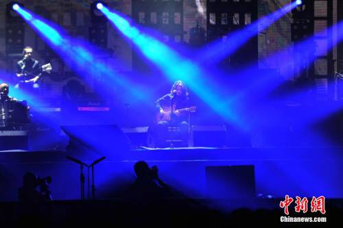 “搖滾女歌手”羅琦在京首開個唱 “搖滾女歌手”羅琦在京首開個唱