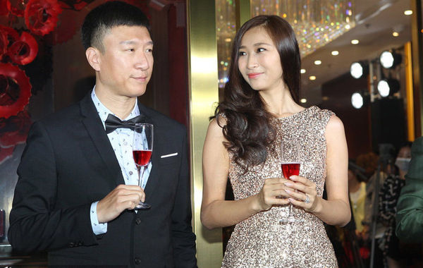 圖為孫紅雷、王駿迪夫婦。