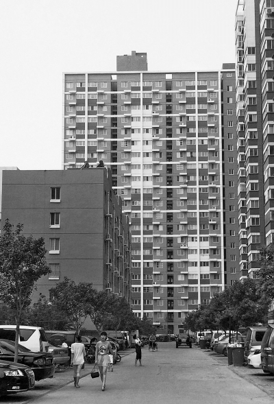 新就業(yè)大中專畢業(yè)生，外來務工人員住滿5年可申請購買公租房。