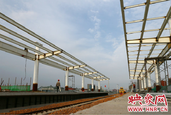 鄭信路站的主體框架已經(jīng)完工。