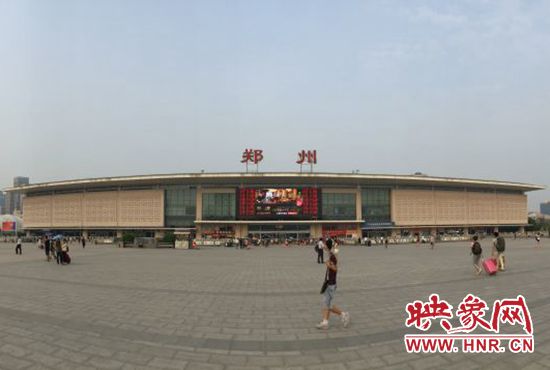 目前，鄭州前往上海、廣州等方向的火車票較為搶手。