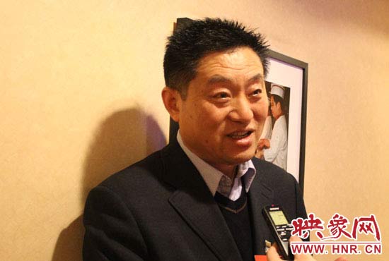 全國人大代表、輝縣市孟莊鎮(zhèn)南李莊村黨支部書記范海濤