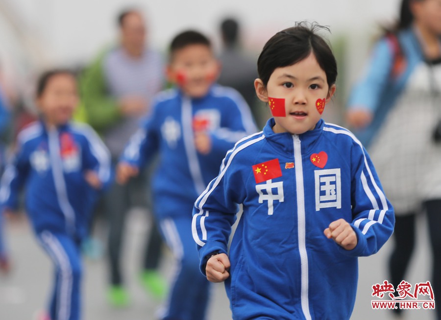 小選手惹人眼。