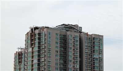 北京鬧市樓頂違建終夷平戶主笑稱又花了300萬(wàn)