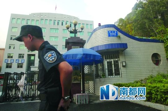 　中標(biāo)的美發(fā)公司注冊(cè)地點(diǎn)就在羅湖公安分局巡警大隊(duì)里面。