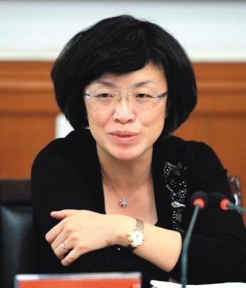 楊曉波 高平市原市長 4月30日涉嫌嚴(yán)重違紀(jì)接受調(diào)查；11月26日被雙開，移送司法機(jī)關(guān)