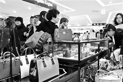 我國去年出境人數(shù)超過1億人次，境外消費超過1萬億元人民幣 供圖/CFP