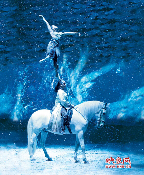《夢幻舞馬》演出現(xiàn)場 《夢幻舞馬》演出現(xiàn)場