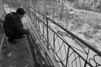 隗永寶補(bǔ)償給村民的鋼筋。京華時(shí)報(bào)記者 韓林君 攝