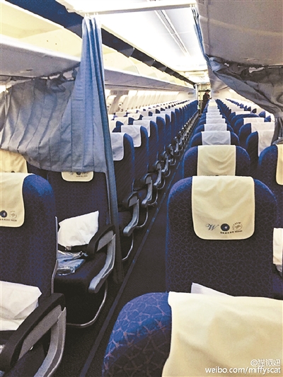 年關(guān)將近，很多人回家的票還沒有著落，而昨日凌晨，一架從武漢飛往廣州的航班上只有一名女乘客，偌大的客機(jī)成了一個(gè)人的專機(jī)。