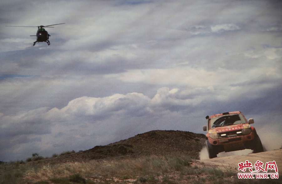 賽車的世界、更是男人的世界。圖為部分參展攝影作品。