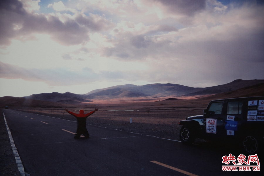 賽車的世界、更是男人的世界。圖為部分參展攝影作品。