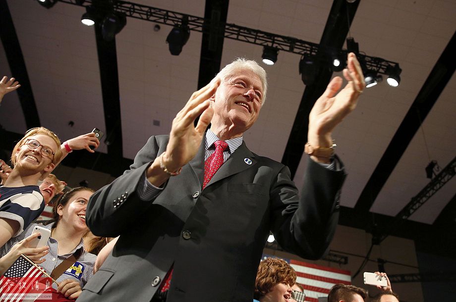 各國領(lǐng)導(dǎo)人退休后都干啥？小布什刷盤布朗教書