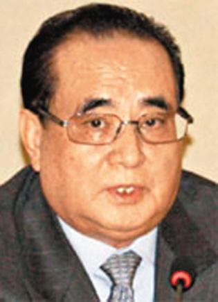 李秀勇曾照料金正恩兄妹。