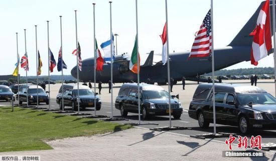 大馬做好準(zhǔn)備迎接MH17乘客遺體 開齋節(jié)慶祝減少 大馬做好準(zhǔn)備迎接MH17乘客遺體 開齋節(jié)慶祝減少