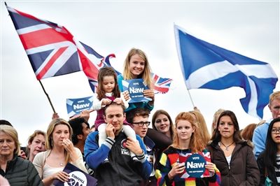 最新民意調(diào)查結(jié)果顯示，反獨(dú)陣營的支持率繼續(xù)領(lǐng)先。