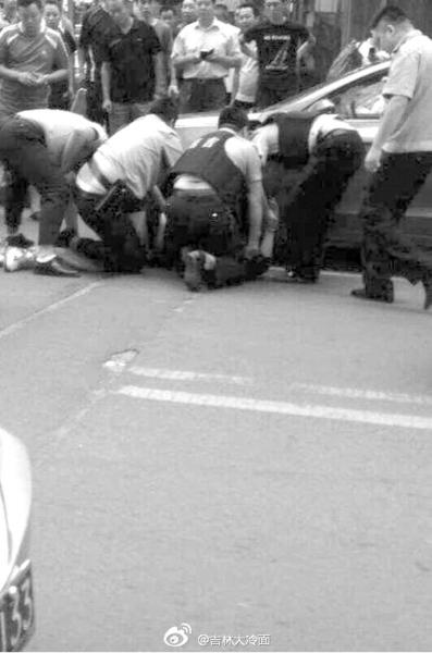 吉林延吉男子商場砍人致2死 家屬稱其有抑郁癥史 吉林延吉男子商場砍人致2死 家屬稱其有抑郁癥史