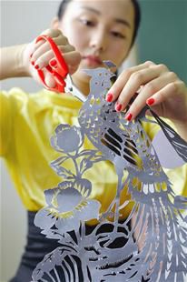 圖文:大學(xué)淑女班的別樣“軍訓(xùn)”