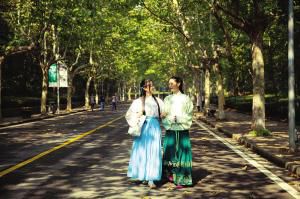 女大學生每天穿漢服上下課 稱弘揚傳統(tǒng)文化(圖)