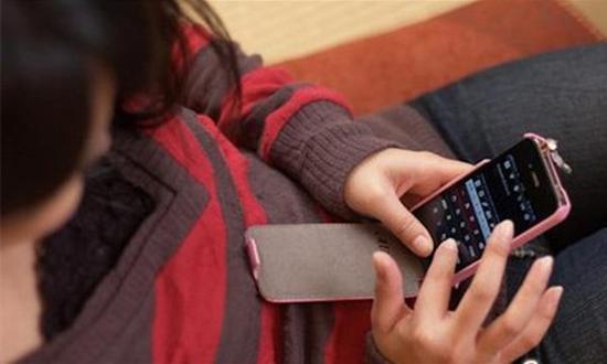 真能亮瞎眼？如何減少手機(jī)對(duì)眼睛的傷害