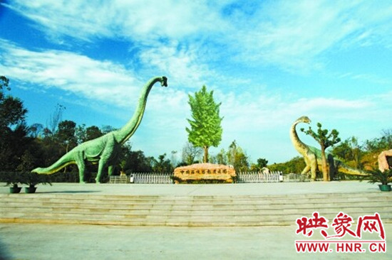 美不勝收 爬山、游園、賞奇觀（組圖）