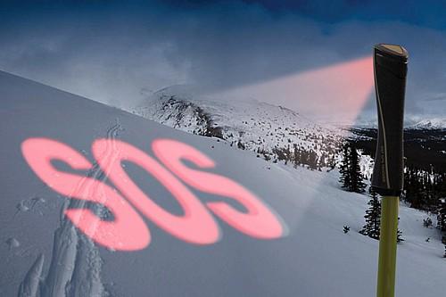 冬季來臨迎來滑雪熱潮 游客滑雪要量力而行 冬季來臨迎來滑雪熱潮 游客滑雪要量力而行