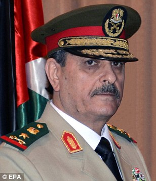 敘利亞新國防部長宣誓就職 敘利亞新國防部長宣誓就職