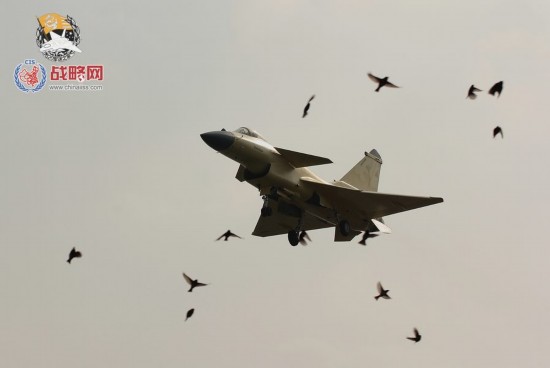 殲-10B戰(zhàn)機最美試飛照 殲-10B戰(zhàn)機最美試飛照