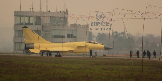 殲-10B戰(zhàn)機最美試飛照 殲-10B戰(zhàn)機最美試飛照