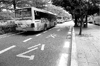 深圳公交每年新增至少500臺(tái)空調(diào)車 深圳公交每年新增至少500臺(tái)空調(diào)車